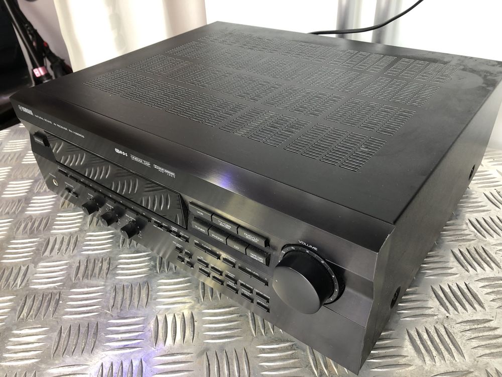 Amplituner Yamaha RX-V395RDS