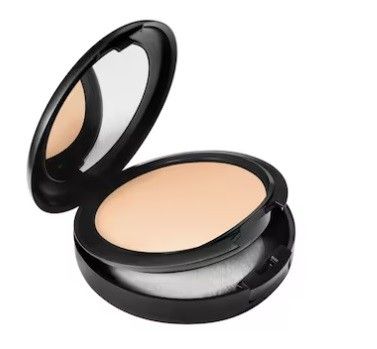 MAC Studio Fix Powder + Foundation 15g. NC10