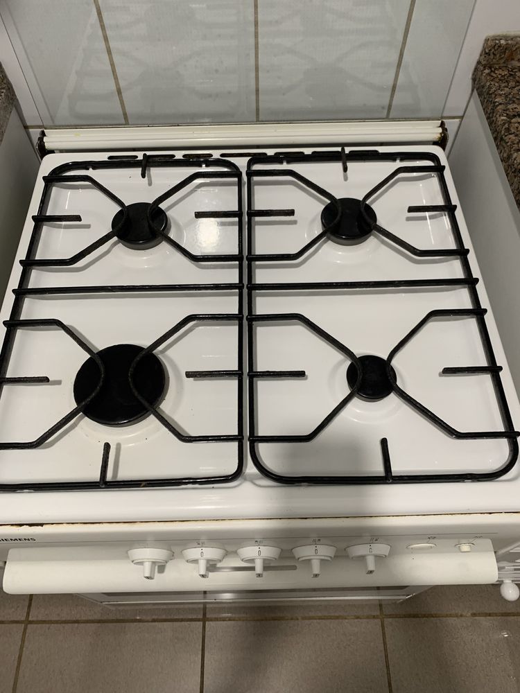 Forno e fogão Siemens