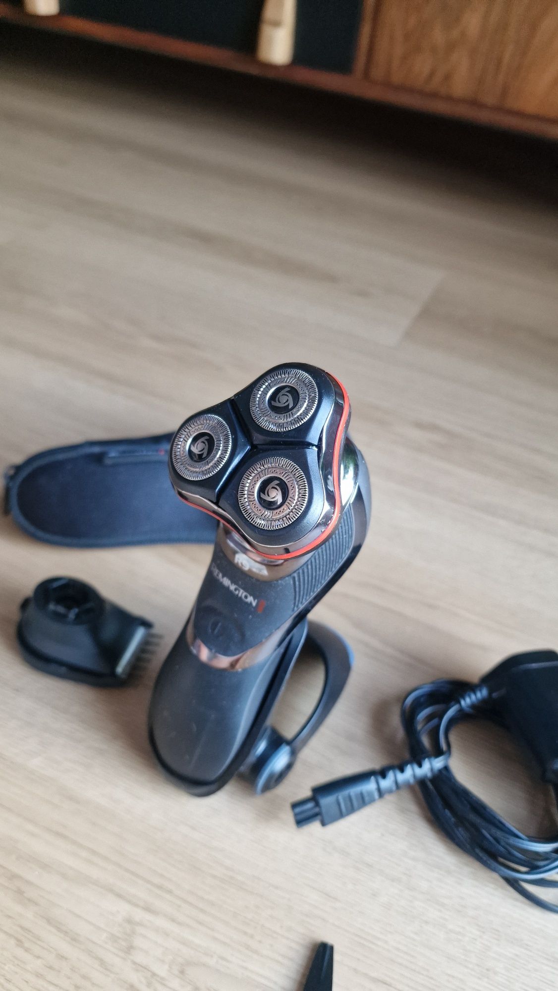 REMINGTON XR1570 golarka + trymer