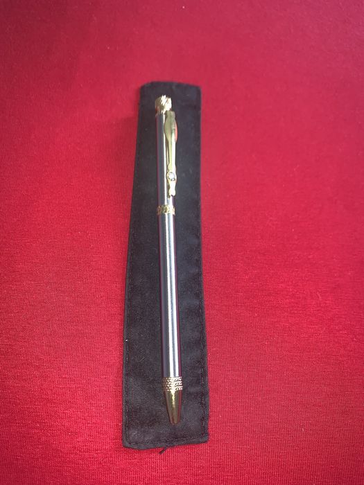 Чудовий подарунок керівнику Кулькова ручка