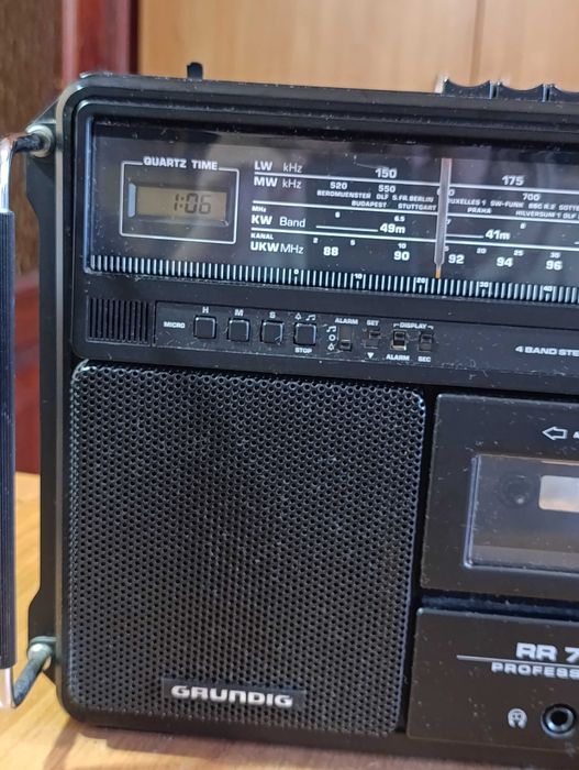 Магнитола "Grundig RR 750. "Профессионал"