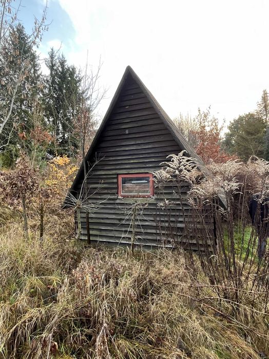 Atrakcyjna działka 2307 m2 z domkiem rekreacyjnym, bezpośrednio