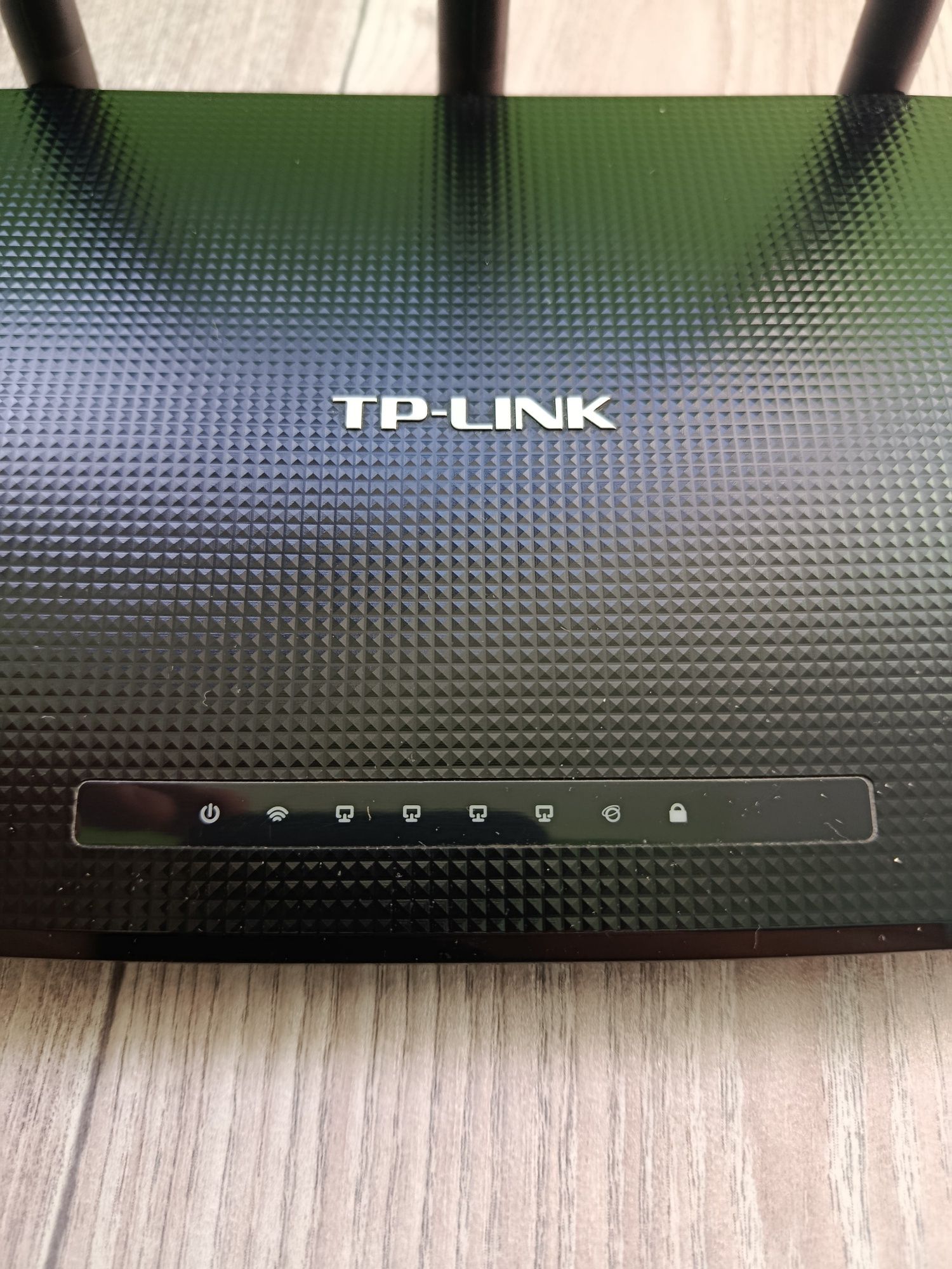 Маршрутизатор TP-LINK TL-WR940N