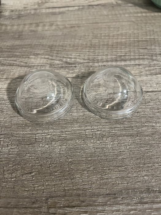 Новые две соусницы