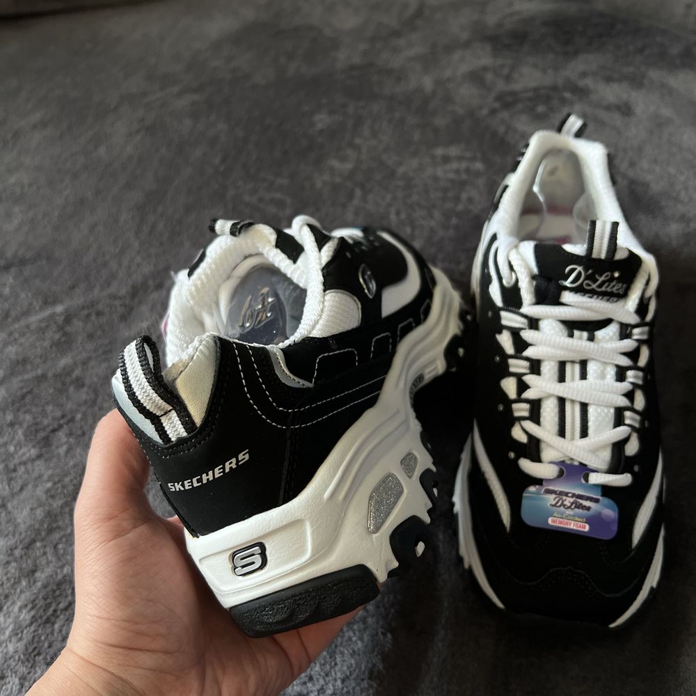 Жіночі кросівки Skechers D Lites air Cooled. P. 36. Нові!!!