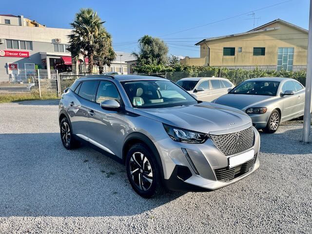 Peugeot e-2008 50 kWh Allure