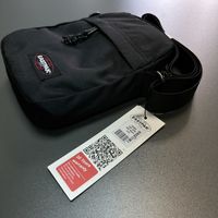Сумка/месенджер Eactpak оригінал вмістка сумка через плече
