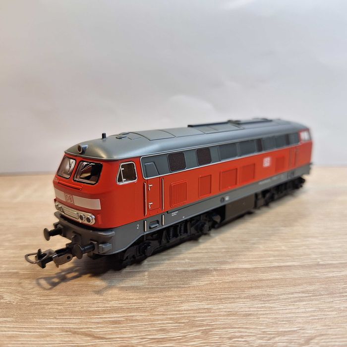 BR 218 DCC  cyfrowa lokomotywa spalinowa H0 1:87 PIKO