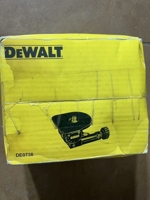 Podstawa uchylna do lasera krzyżowego DeWalt DE0738