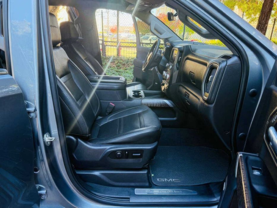 GMC Sierra 1500 Denali      2019
