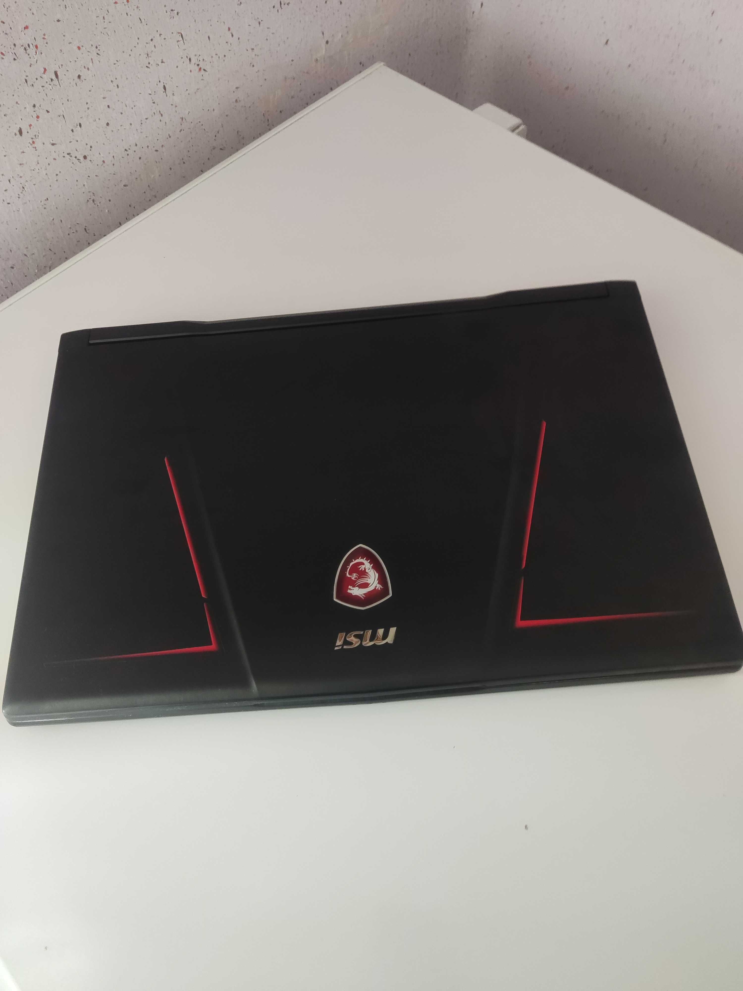 Ноутбук MSI GE73VR