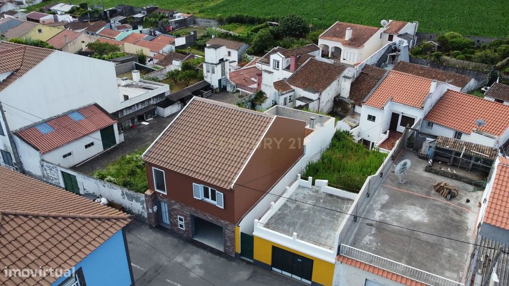 Casa Nova com Vista Montanha e Mar | Porto Formoso, Açores