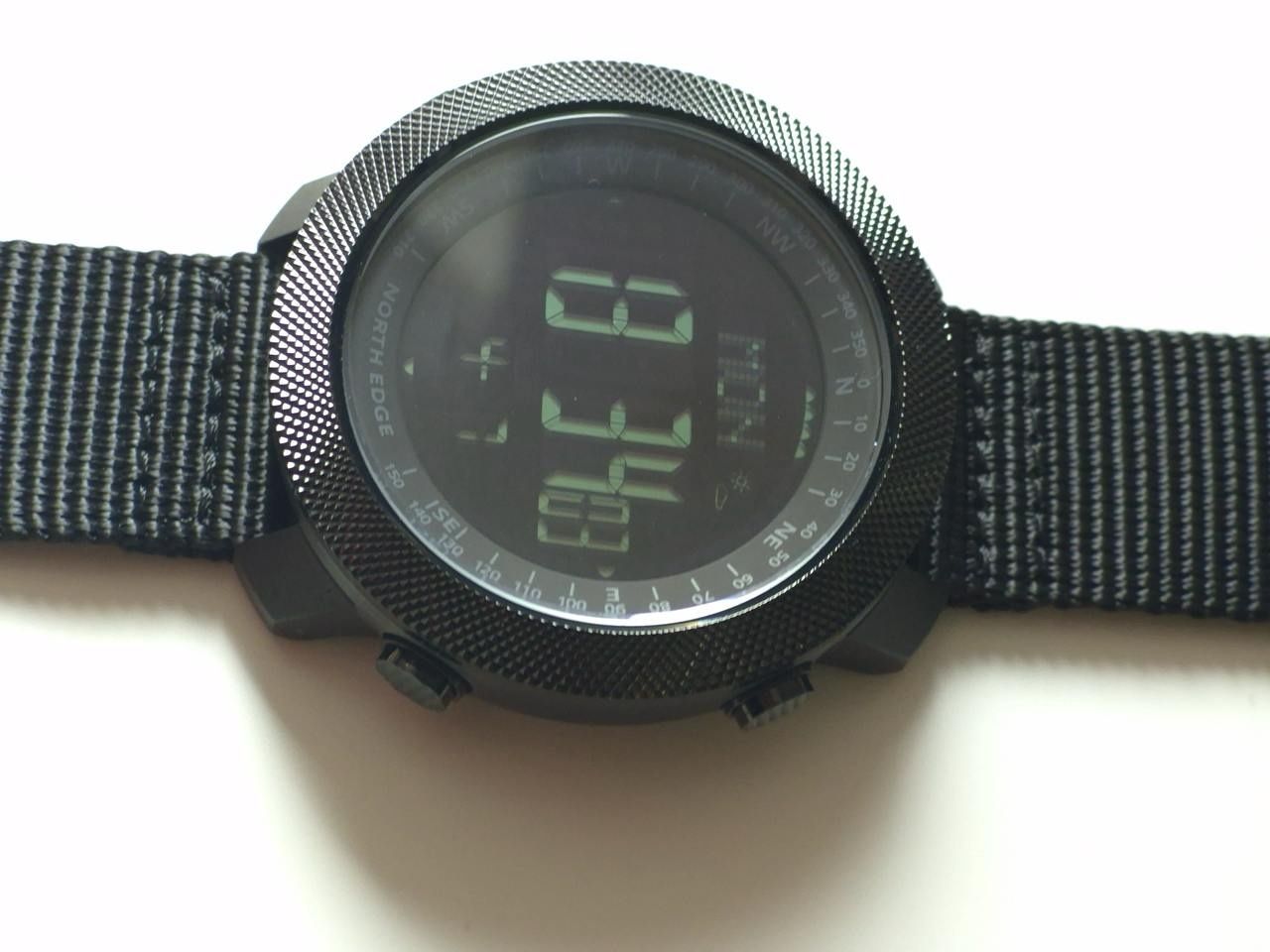 Новые часы NORTH EDGE
