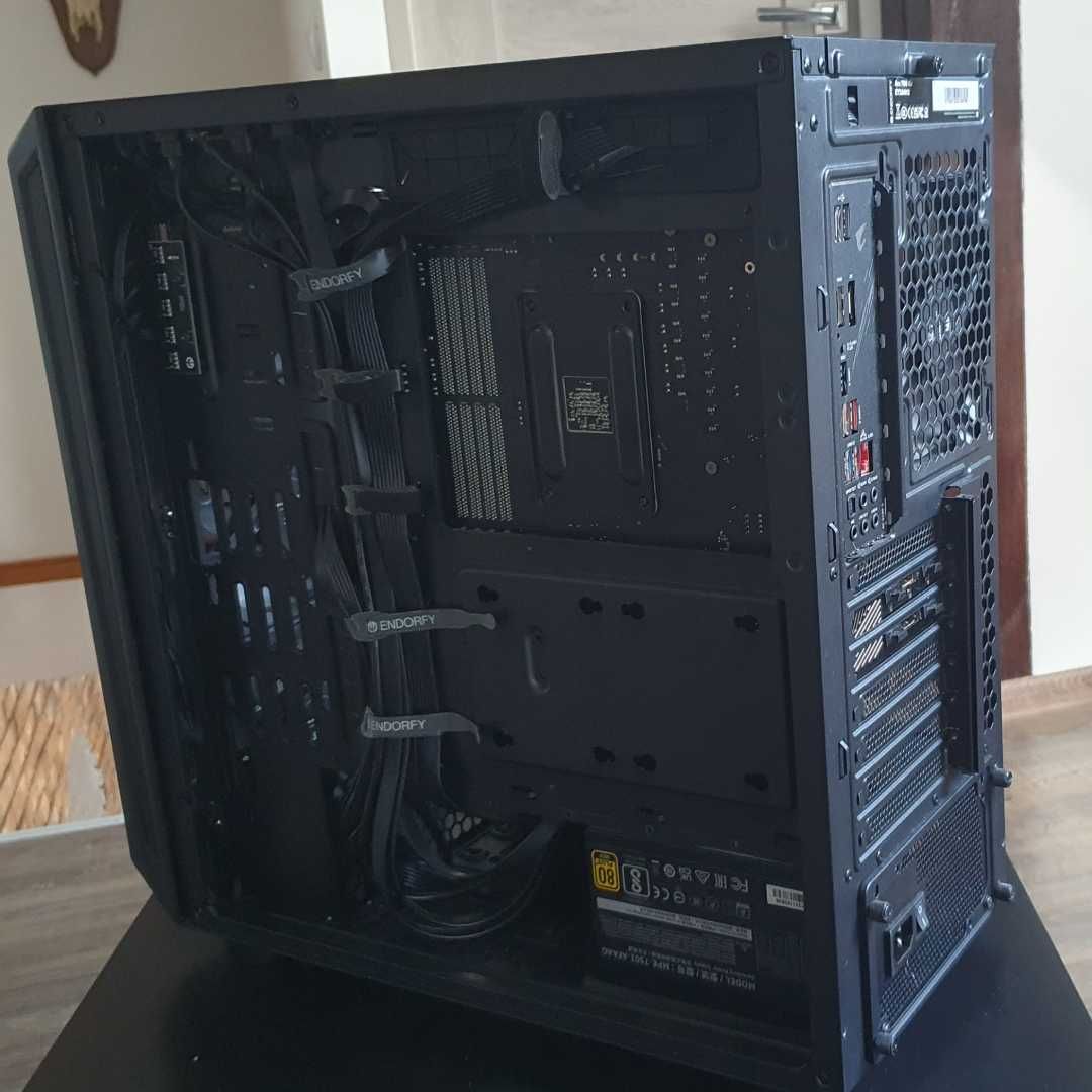 Komputer RTX 3070, 32GB RAM, AMD Ryzen 7 3700X, 2TB M.2 Gen4