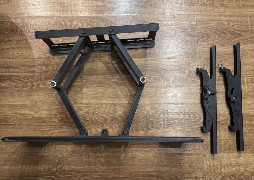 Mocny regulowany wieszak na telewizor do 100 cali