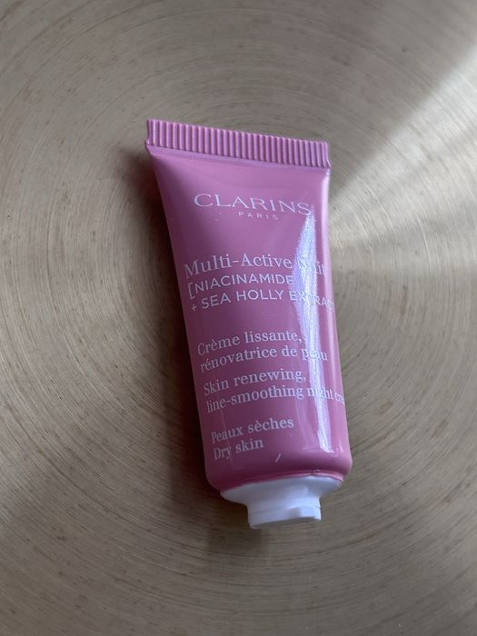 Clarins zestaw kremow pielegnacja rutyna podroz