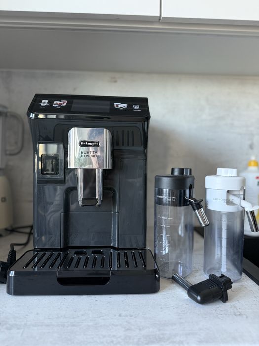 Ekspres DeLonghi Eletta Explore do kawy ekspres ciśnieniowy mrożone