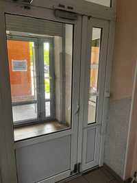 Металопластикові двері з фрамугою
