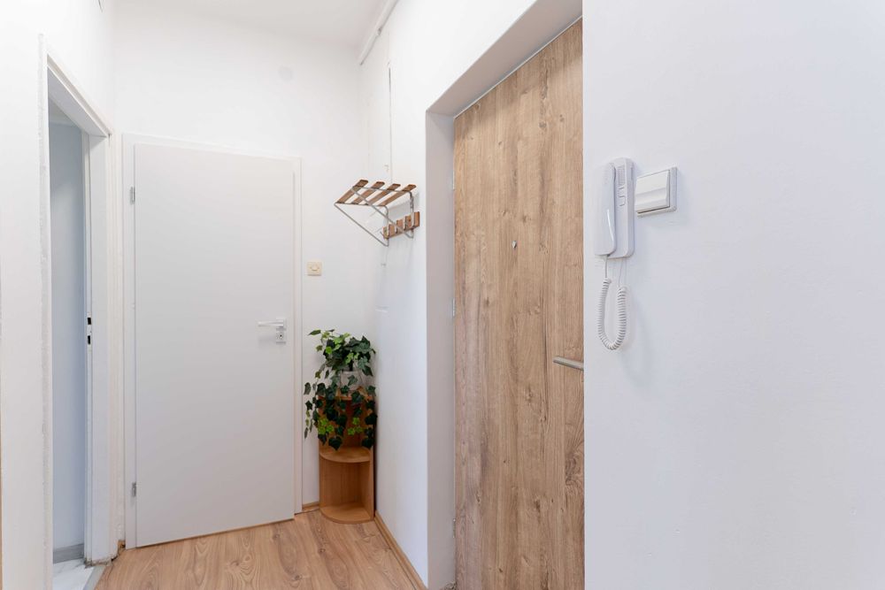 Do wynajęcia mieszkanie ( 2 pokoje, TV, park)