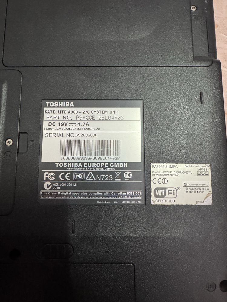 Portatil Toshiba + componentes (ver anúncio)