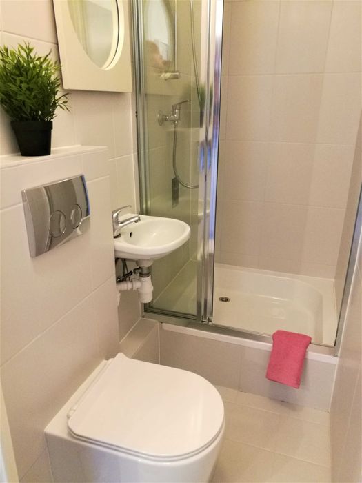 KARp2- Duzy dwuosobowy pokój obok kawiarenki przy parku na BEMOWIE