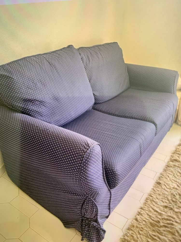 Sofa and two chairs colevtion only