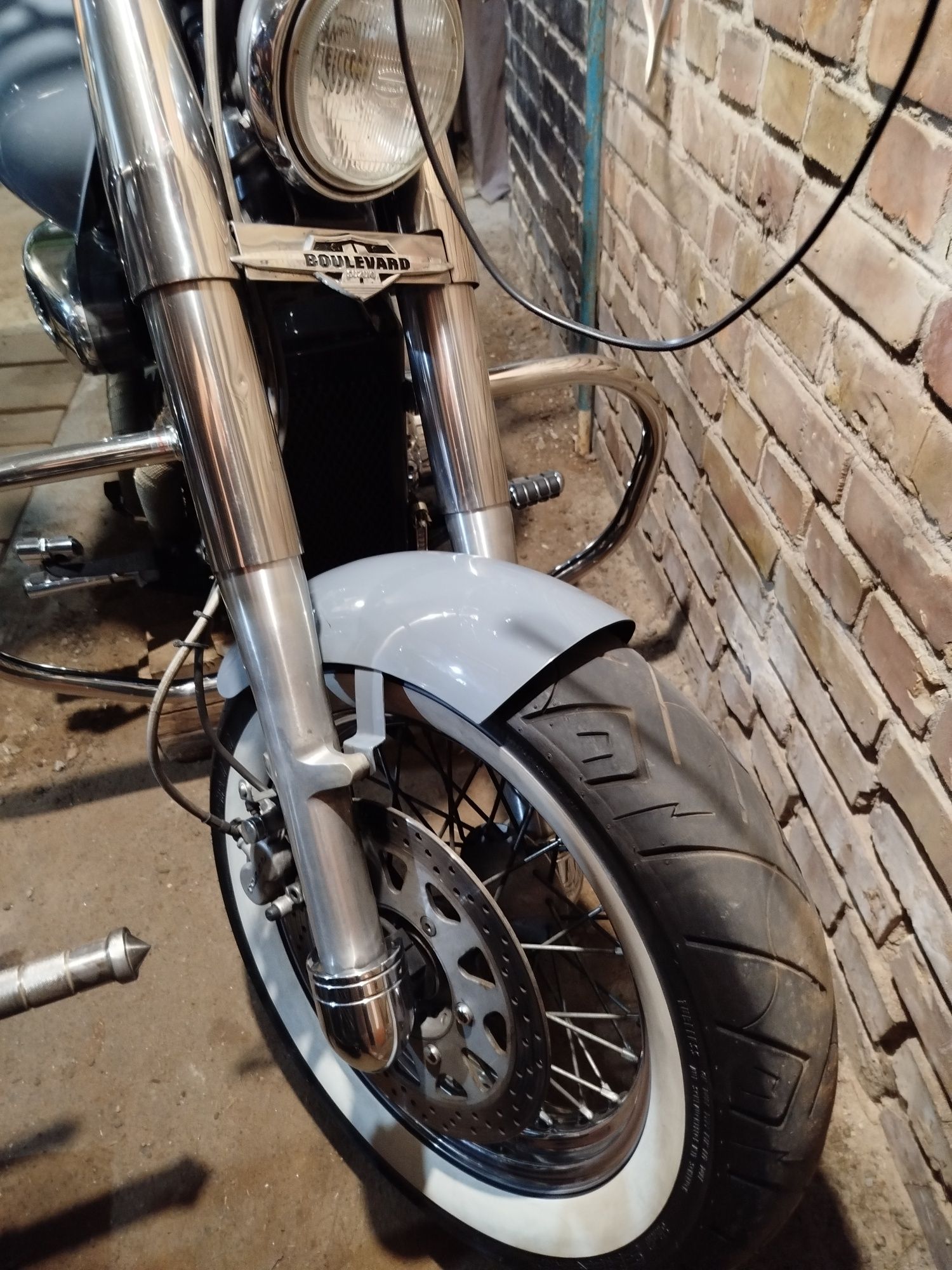 Suzuki Boulevard C50 Custom