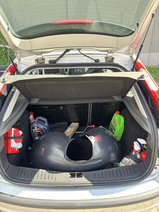 Ford Focus 1.6 benzyna + gaz 2005 rok