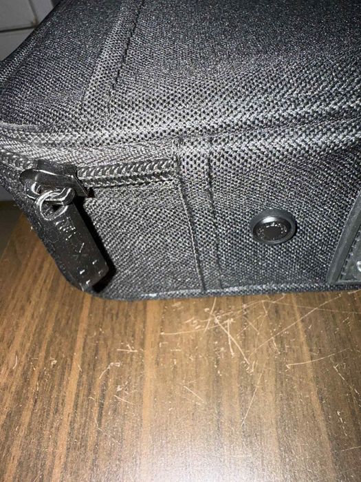 Torba na laptopa większą zmieści się 19 cali