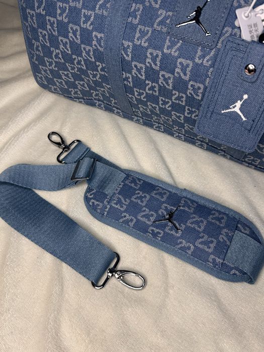 Сумка Jordan manogram спортивна