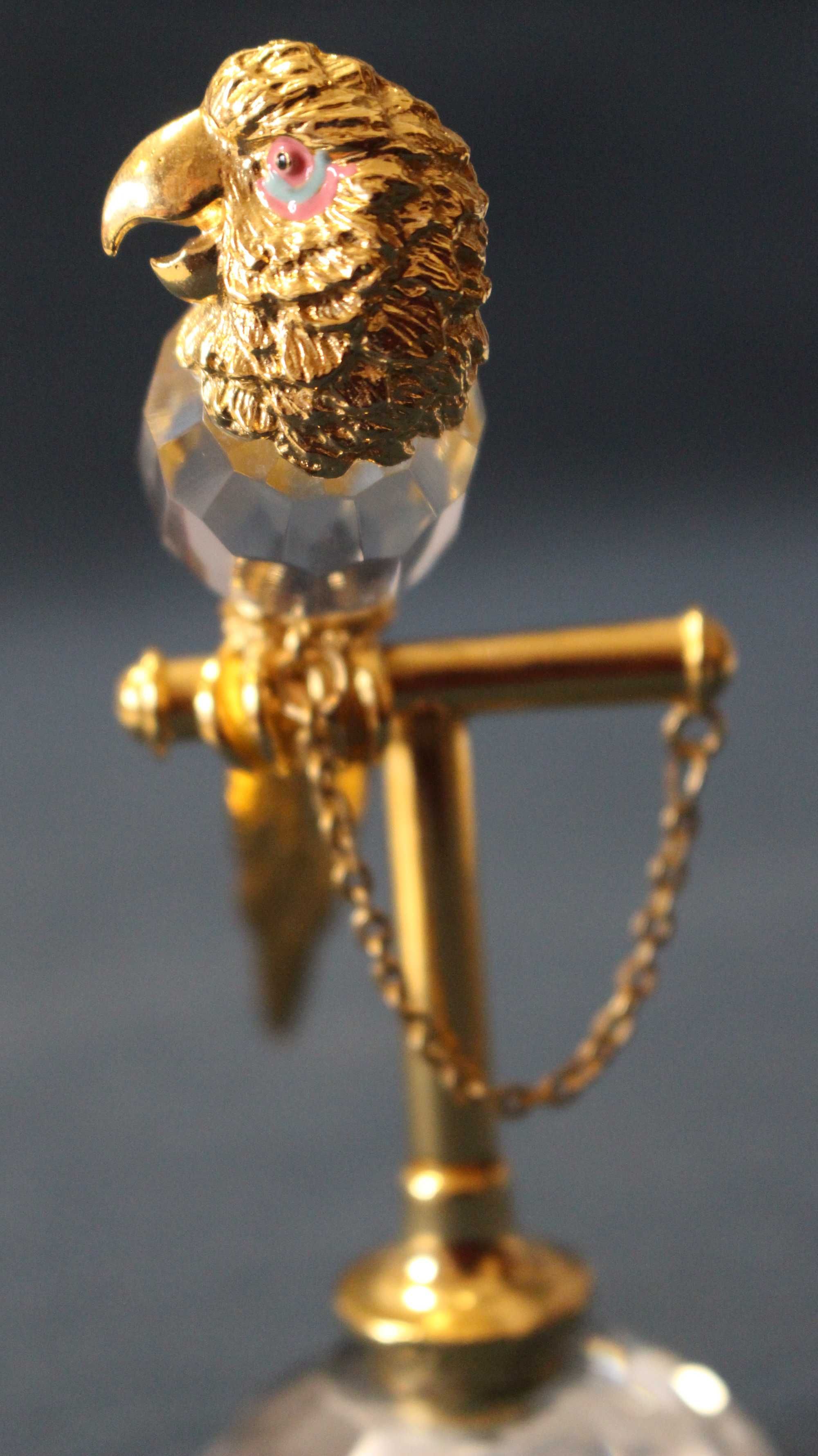 Papagaio de Cristal com aplicações douradas