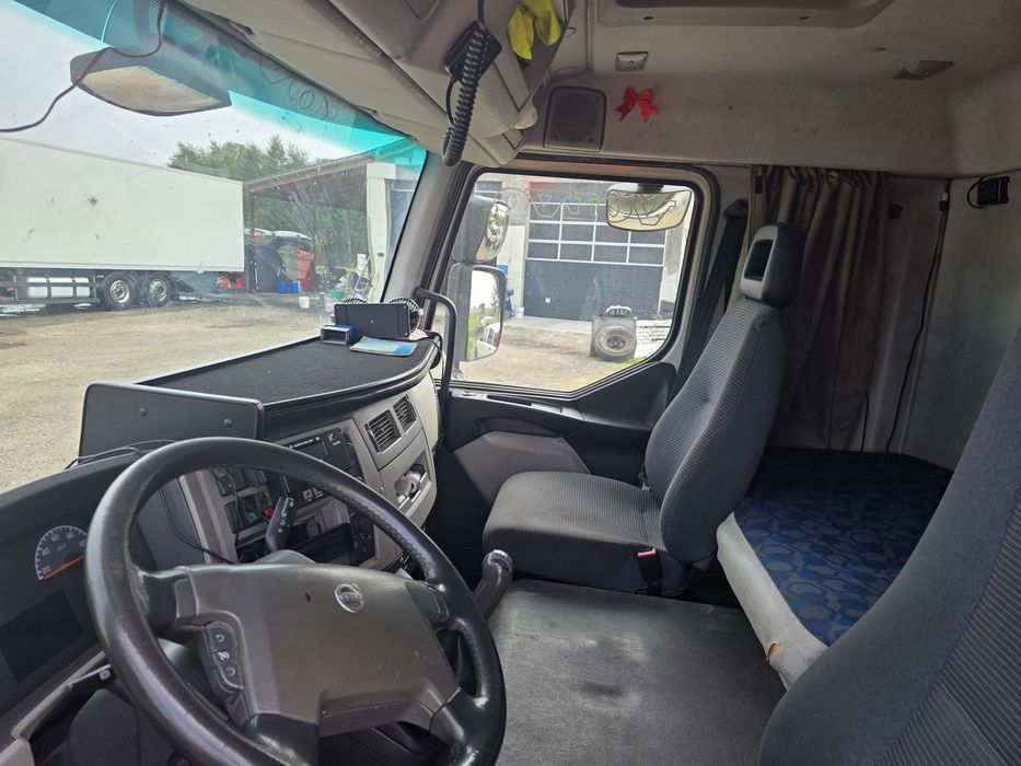 Volvo fl 240 chłodnia