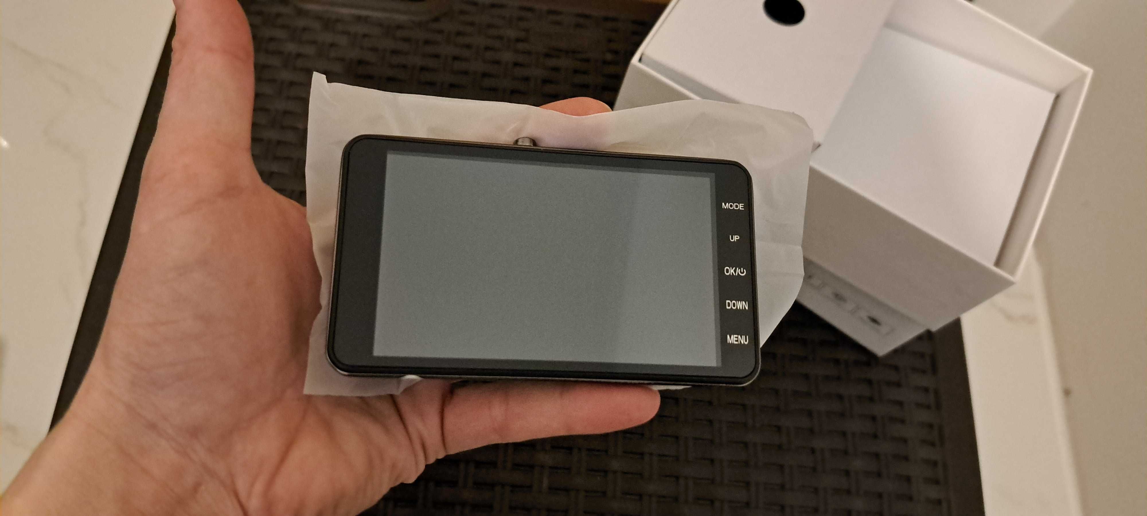 Wideorejestrator Navitel R800