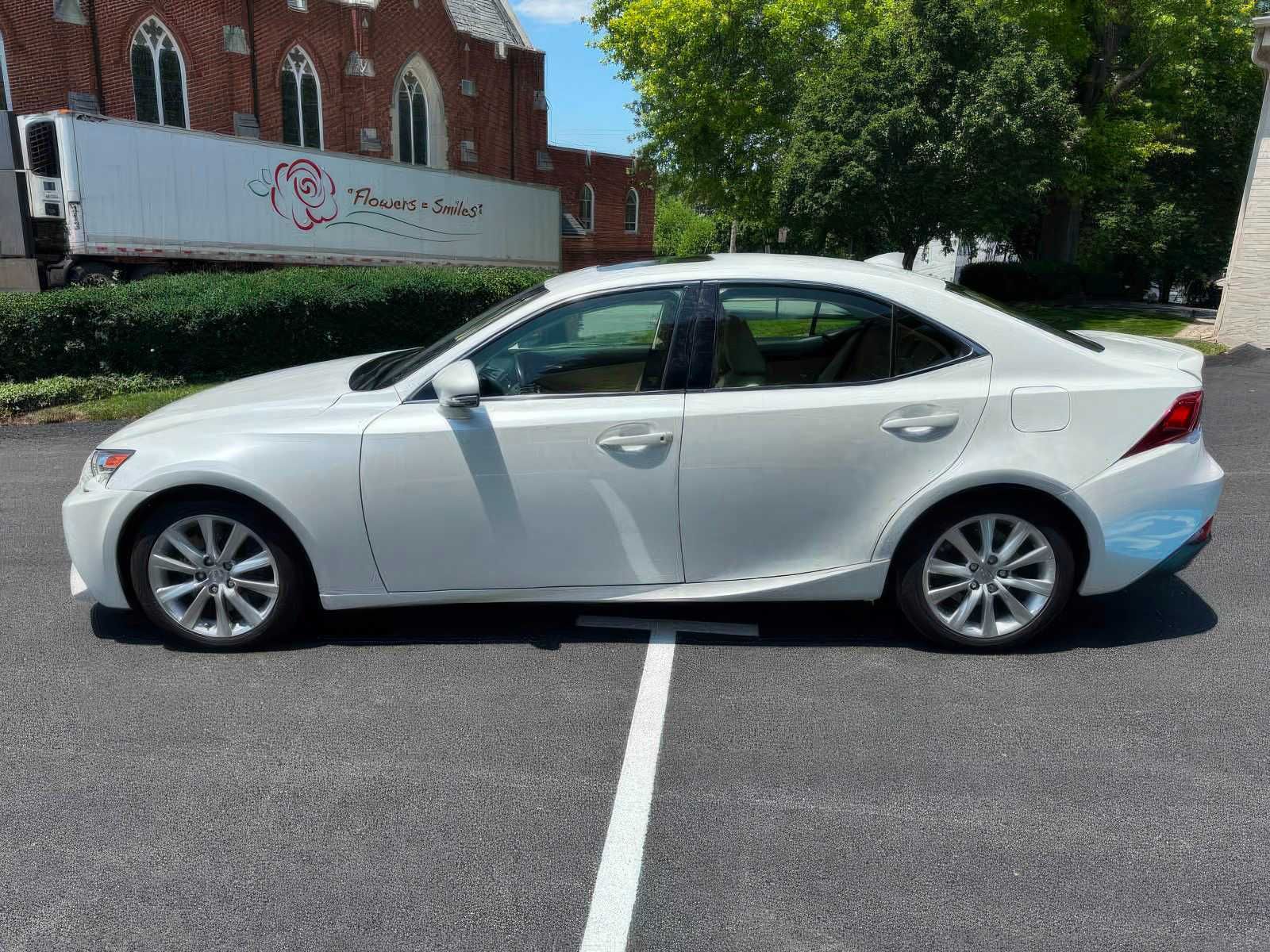 2016 Lexus IS 300