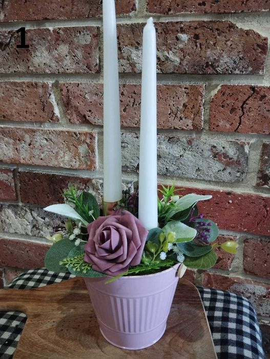 Stroik ozdobny kwiaty ze świeczkami - Rękodzieło