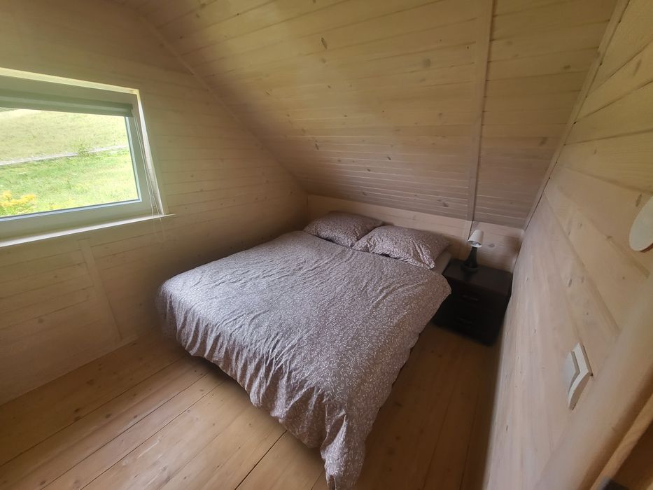 Komfortowy Domek 1 nad jeziorem Dadaj przy plaży z prywatnym pomostem