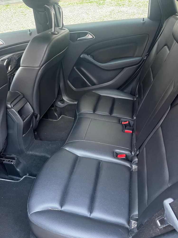 Mercedes-Benz   B180 CDi BlueEffficiency