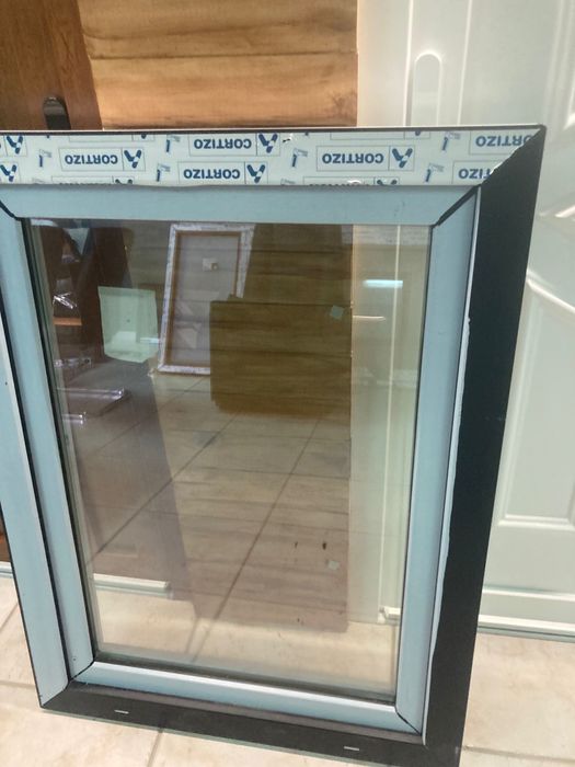 Janela PVC nova vidro duplo