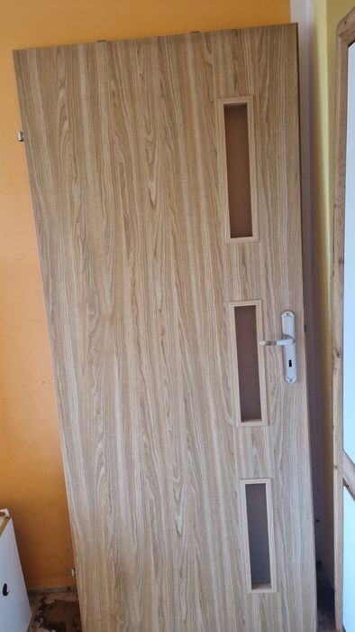 Drzwi wewnętrzne 80 prawe