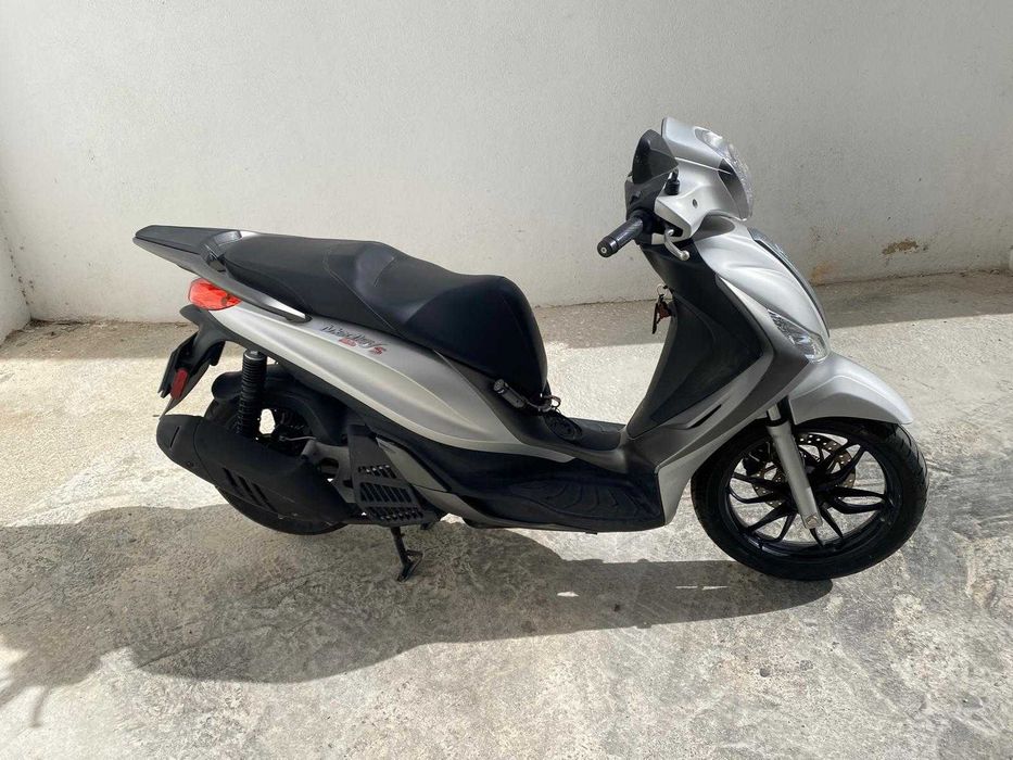 Piaggio Medley pouco usada