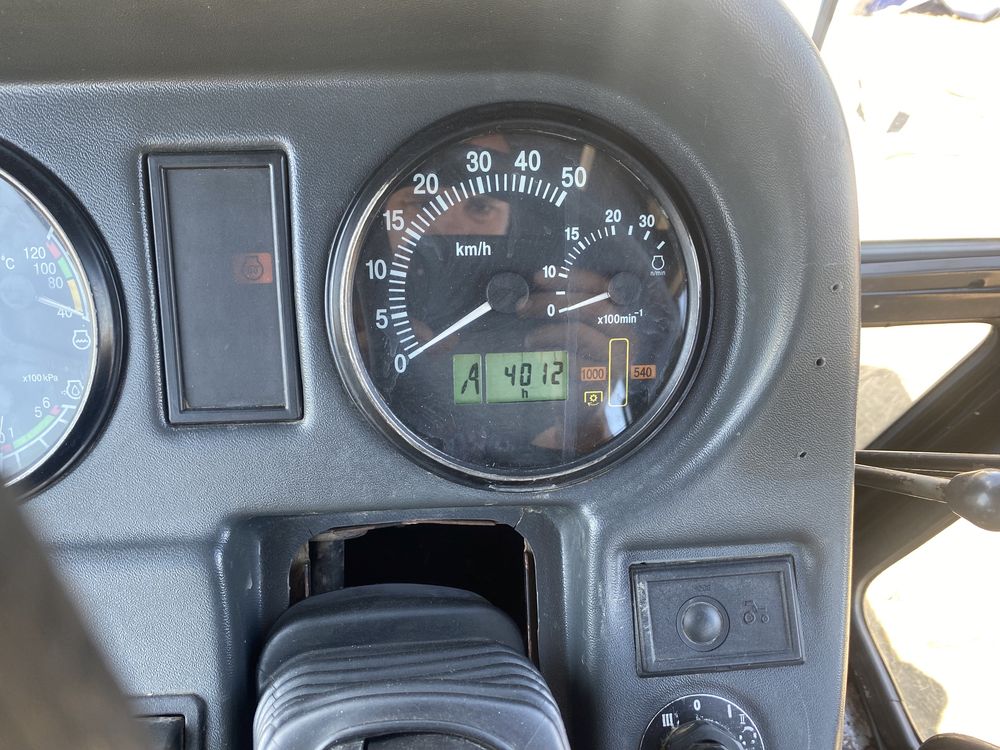 Трактор мтз 1025.2