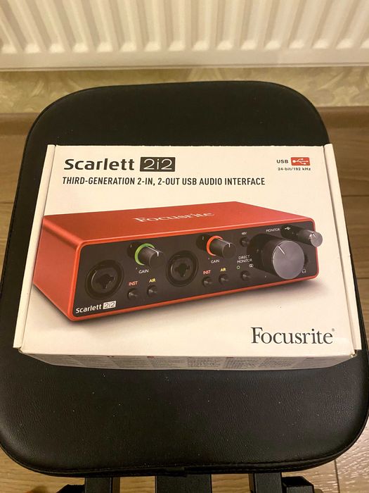 Focusrite Scarlett 2i2 3rd gen, ідеальний стан з плівками
