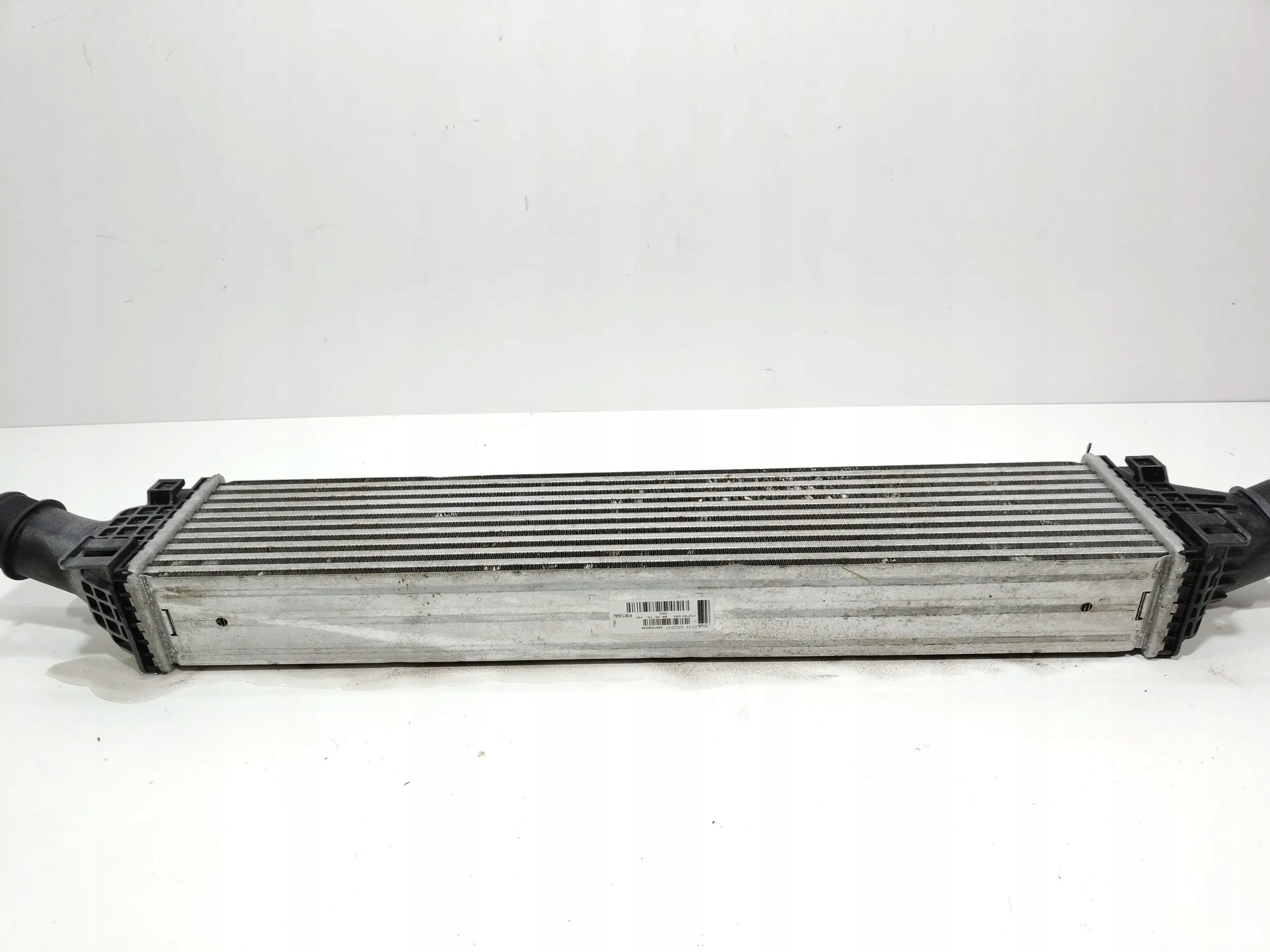 Audi A4 B9 intercooler chłodnica oryginał cała