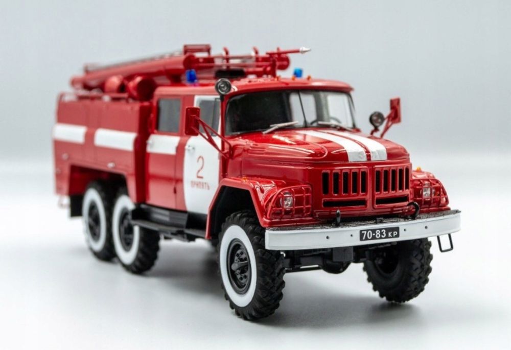 Straż pożarna AC-40-137A model do sklejania 1:35 ICM 35519