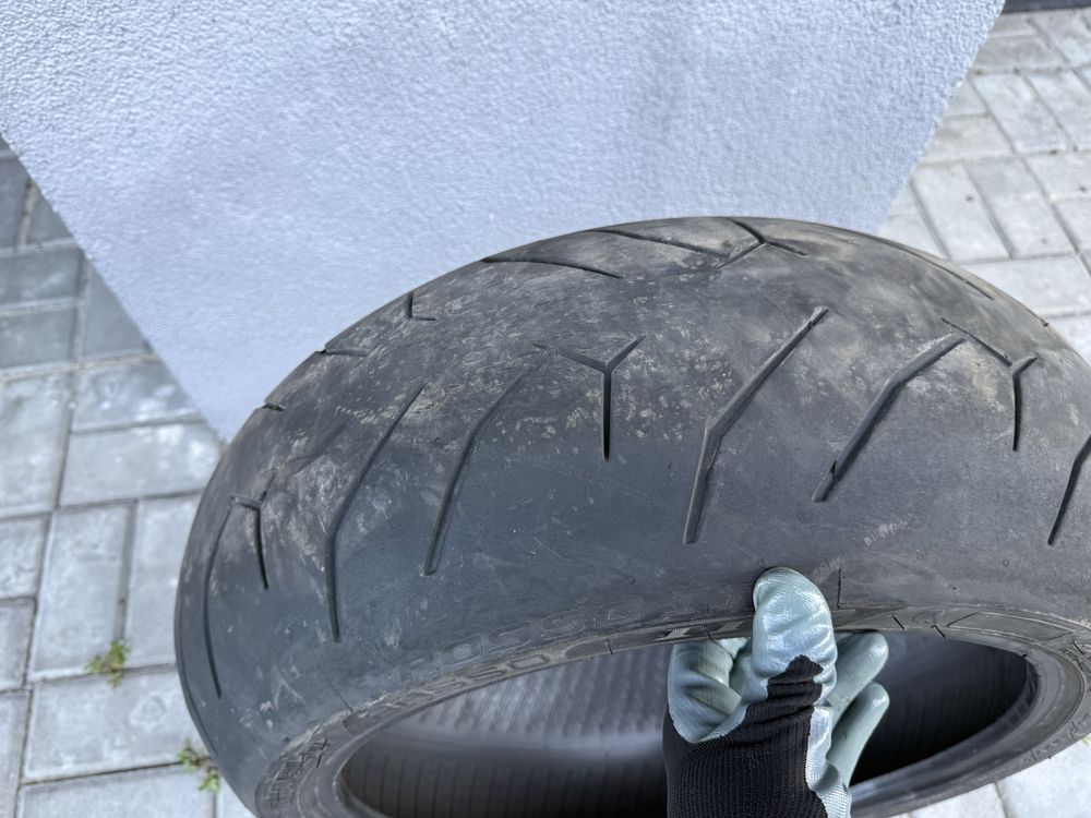 Мотошина резина pirelli diablo rosso II 240 45 17 16 рік