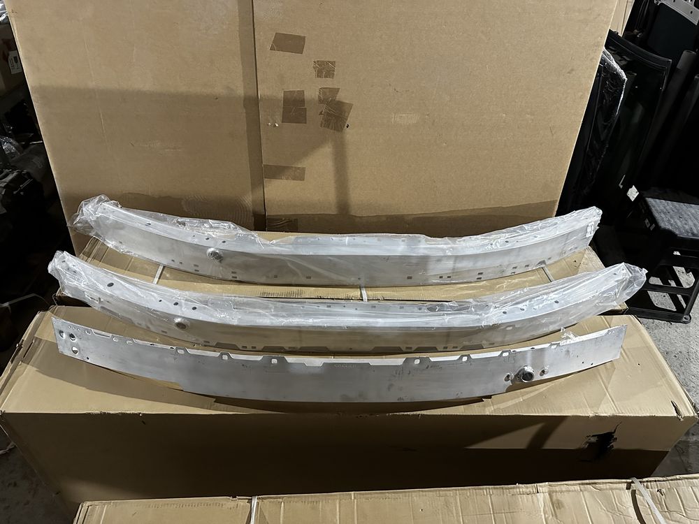 Передняя панель телевизор Мерседес CLA GLA 156 C 205 GLC 253 E 213