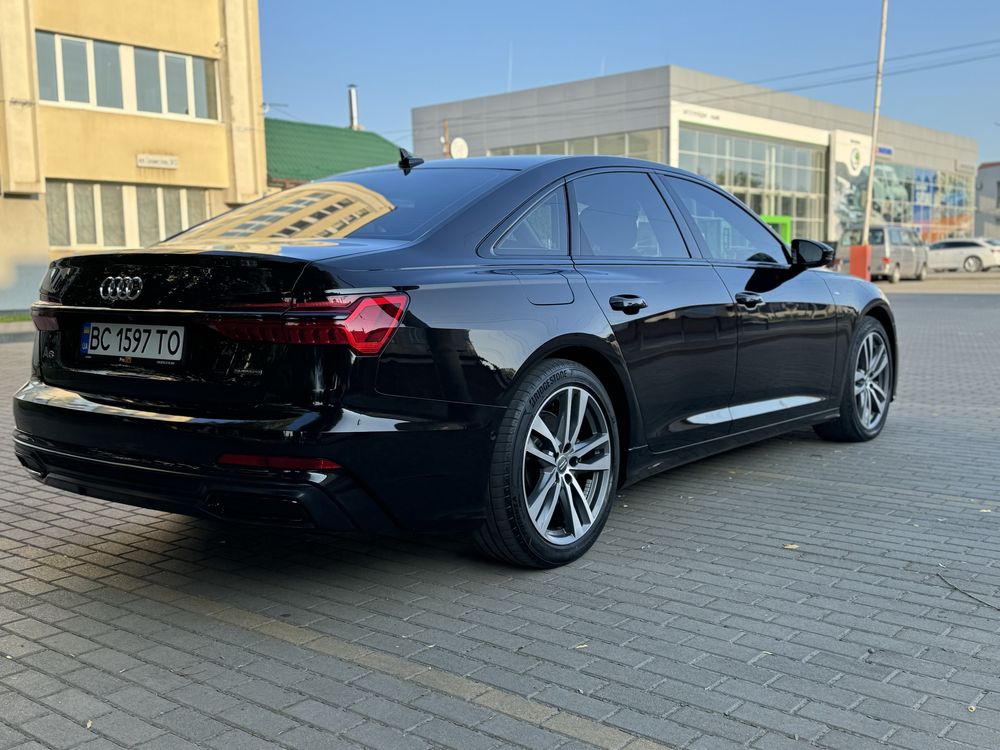 Audi a6 premium plus 55 s-line