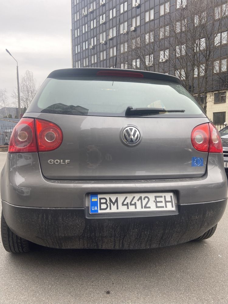 Volkswagen Golg V