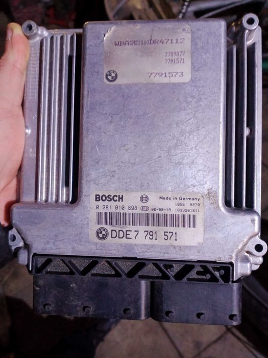 Блок керування двигуна bmw e65 730d